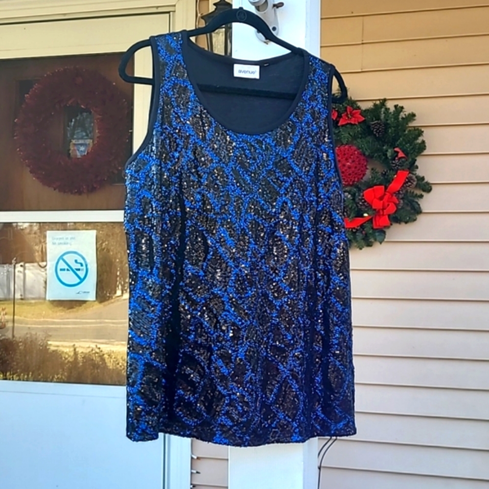 Avenue Sequencee Tank Top